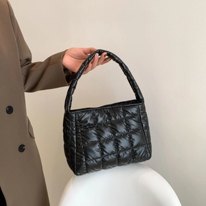 Women's Quilted Puffer Handbag Metallic Gloss Padded Square Crossbody Shoulder Bag Trendy Space Cotton Tote Bag Fashion Purse