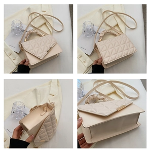 Vue détaillée du sac matelassé beige avec fermoir en métal, poignée froncée et vues d'angles