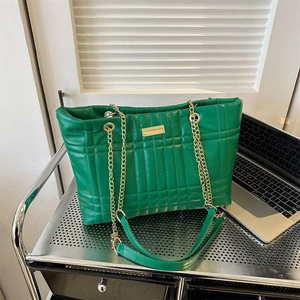 Green quilted chain shoulder bag with gold hardware and removable leather strap for women