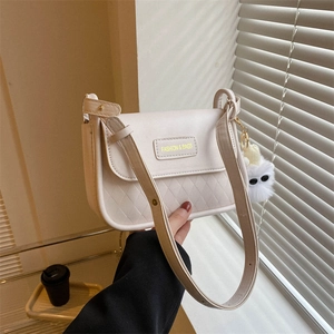 Retro Gesteppte PU-Leder Damen Umhängetasche Mode Lässige Schultertasche Quadratisch Mit Plüschmonster Anhänger