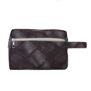 Trousse de toilette en cuir PU gris foncé avec motif à carreaux et poignée latérale