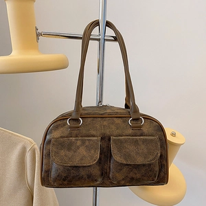Large capacity vintage brown shoulder bag with double pockets and retro faux leather texture