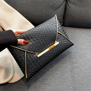 Pochette a Busta in Pelle PU con Trama Intrecciata Vintage per Donna Borsa a Mano Pendolare alla Moda con Chiusura Metallica