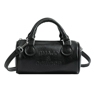 Borsa Boston retrò in pelle nera con dettagli argento e tracolla regolabile
