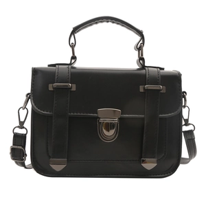 Borsa a tracolla vintage nera classica in ecopelle opaca con manico e tracolla lunga
