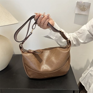 Women Vintage PU Leather Shoulder Bag With Wide Geometric Strap Retro Large Capacity Crossbody Casual Half Moon Bag