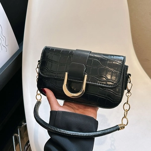 Sac Sous le Bras Vintage Motif Crocodile pour Femme Cuir PU Petit Sac à Épaule Carré Avec Boucle en U Dorée et Chaîne