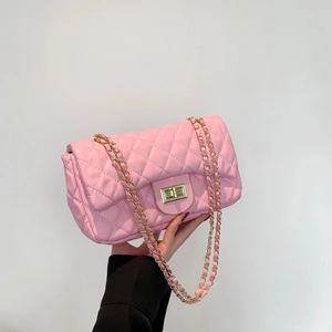 Sac Bandoulière Femme à la Mode en PU Treillis Losange Matelassé Élégant Chaîne Dorée Fermeture Pivotante Sac Carré Quotidien