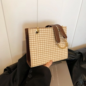 Women Fashion Woven Straw PU Leather Shoulder Bag Metal Chain Houndstooth Tote Bag Casual Crossbody Bag For Vacation Travel