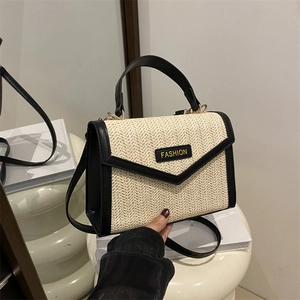 Sac à Main en Paille Tissée pour Femmes Épissage Contraste Cuir PU Petit Sac Bandoulière Carré Mode Été Plage Vacances Quotidien