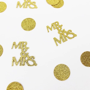 Sparkling gold Mr & Mrs wedding confetti with round sequins for bridal party decor