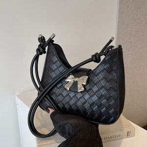 Women Trendy Woven Underarm Bag 2024 Summer Korean Style Niche Design Bowknot Shoulder Bag Casual Moon Shaped Crossbody Bag
