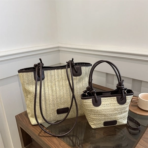 Bolso Tote de Paja Tejida para Mujer Asa de Cuero PU en Contraste Bolso de Cubo para Verano Playa Vacaciones Bolso de Hombro Casual