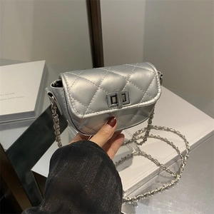 Chic silver mini crossbody bag with quilted rhombic pattern and metal chain strap