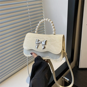 Women Artificial Pearl Handle Shoulder Bag Metal Bow Decor Wavy Edge Crinkled PU Leather Handbag Crossbody Bag For Daily Party