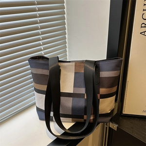 Large capacity canvas tote bag with geometric color block plaid and wide shoulder strap
