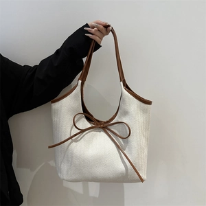 Große Shopper-Tasche aus Baumwolle und Leinen mit braunem Lederbesatz und Fischgrätmuster