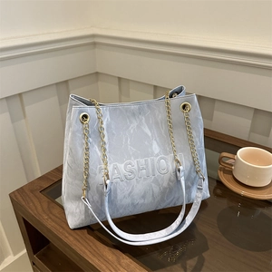 Women Large Capacity PU Leather Pleated Letter Tote Bag Fashion Gold Chain Shoulder Bag Underarm Commuter Handbag