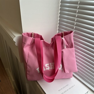 Sac fourre-tout en toile rose avec imprimé FASHION et pochette assortie