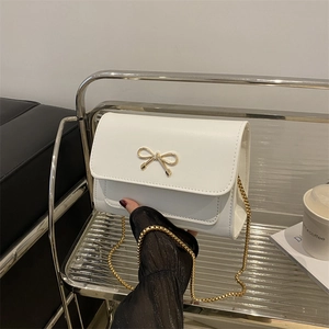 Fashion PU Leather Women Shoulder Crossbody Bag Elegant Mini Square Chain Bag Flip Cover Bow Knot Design Party Handbag
