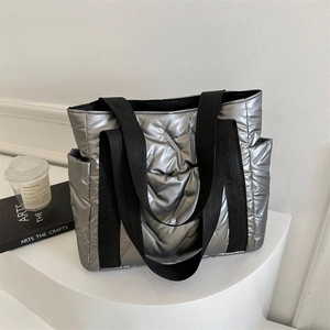 Damen Gesteppte Puffer Tote Bag Große Kapazität Metallischer Glanz Beschichteter Stoff Mode Herbst Winter Schultertasche Mit Doppelgurten Und Seitentaschen