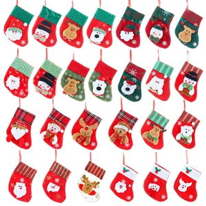 Piccole Calze di Natale Sacchetti Regalo 3D Cartoon Babbo Natale Pupazzo di Neve Renna Decorazioni Appese per Albero Festa
