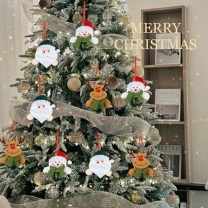 Poupées de Noël en peluche avec clochettes vert foncé pour décoration de sapin