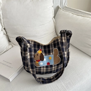 Borsa a tracolla in tela a quadri stile inglese con graziosa applicazione di cane