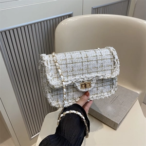 Vintage Tweed Plaid Square Bag For Women Elegant Chain Shoulder Crossbody Bag Metal Lock Fall Winter Fashion Small Handbag