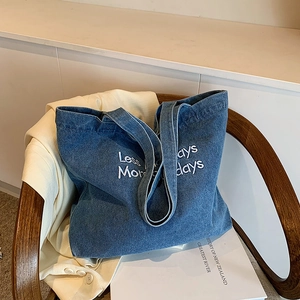 Borsa Tote in Denim Retrò da Donna Grande Capacità Borsa a Tracolla Casual Ricamo di Lettere Borsa Spesa Moda Quotidiana