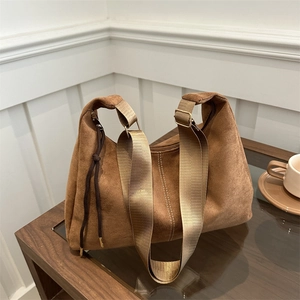 Borsa Tote in Pelle PU Opaca Vintage da Donna Grande Capacità Retro Ascella Spalla Borsa a Tracolla Casual Quotidiana Pendolare
