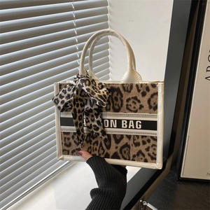 Fashion Leopard Print Tote Bag For Women PU Trimmed Large Capacity Handbag With Silk Scarf Decor Commuting Daily Shoulder Bag