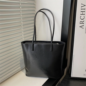 Vintage PU Leather Tote Bag For Women Large Capacity Shoulder Underarm Bag Solid Color Stitching Design Chic Commuter Handbag