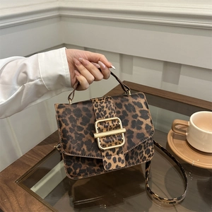 Sac à Bandoulière de Mode en Cuir PU Imprimé Léopard pour Femmes Petit Sac à Main Carré Vintage avec Boucle Dorée