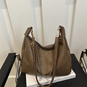 Sac Cabas en Cuir PU Femme Grande Capacité Mode Chaîne en Métal Sac à Épaule Couleur Unie Rétro Hobo Handbag Messenger