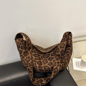 Grande borsa shopper leopardata da donna borsa a spalla hobo con ampia tracolla