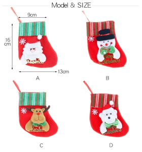 Especificaciones de tamaño para calcetines de Navidad con Papá Noel, Reno y Oso