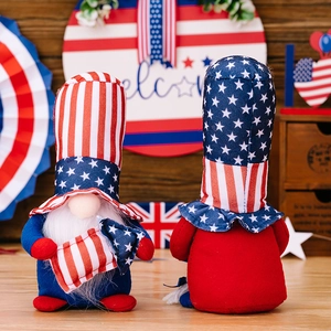 Set de dos gnomos del Día de la Independencia con estrellas y rayas para decoración