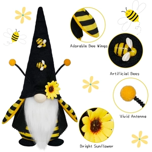 Gnomo ape di peluche fatto a mano con girasole lavorato a maglia e ali a strisce