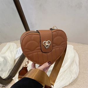 Women Heart Shaped Quilted Crossbody Bag PU Leather Shoulder Bag with Golden Heart Lock and Wide Adjustable Fabric Strap