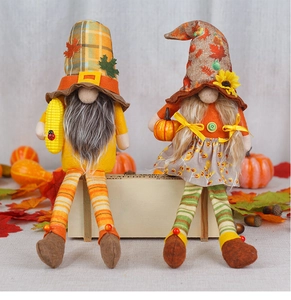 Détails de gnomes d'automne en peluche avec motifs tournesols et citrouilles décoratives