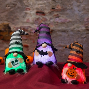 Σετ τριών τεμαχίων από φωτιζόμενους νάνους Halloween με LED, νυχτερίδα, κρανίο και κολοκύθα