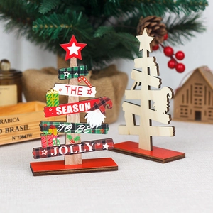 DIY wooden Christmas tree table decor with Santa gnome and plaid patterns for holidays