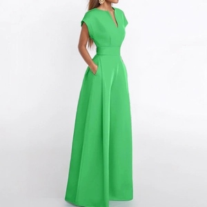 Short sleeve green wide leg jumpsuit with V-neckline and high waist for casual wear