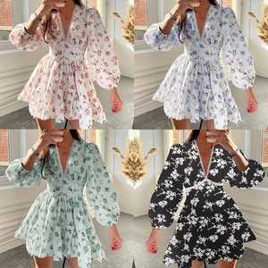Robe Fleurie Femme Avec Col en V Et Bordure en Dentelle Élégant Manche Longue Lanterne Coupe Ajustée Robe Courte Douce