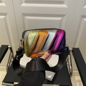 Women Metallic Pebbled Synthetic Leather Rainbow Striped Shoulder Camera Bag Casual Fashion Multi-color Crossbody Bag