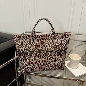 Sac Fourre-tout Vintage Imprimé Léopard pour Femmes Grande Capacité Sac à Épaule en Toile Décontracté Mode