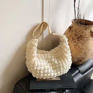 Women Popcorn Texture Bubble Fabric Shoulder Bag Adjustable Canvas Strap Pleated Cloud Hobo Crossbody Bag Casual Daily Tote