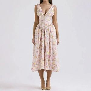 Elegant pink floral backless V-neck maxi dress with sleeveless slim fit design