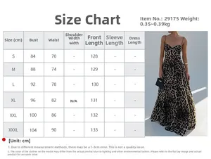 Guide des tailles pour robe léopard affichant les mesures de poitrine et taille S à 3XL